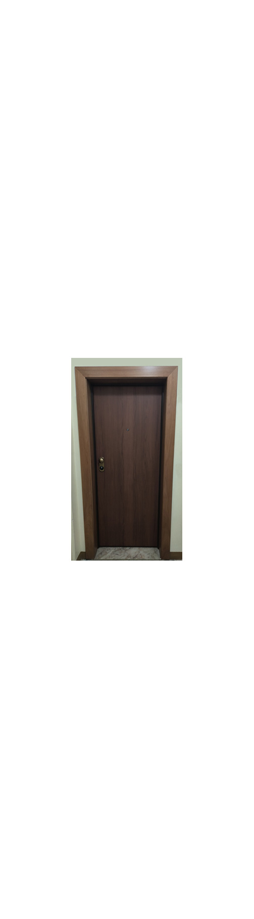 porta de segurança em mogno  com instalação no  barreiro